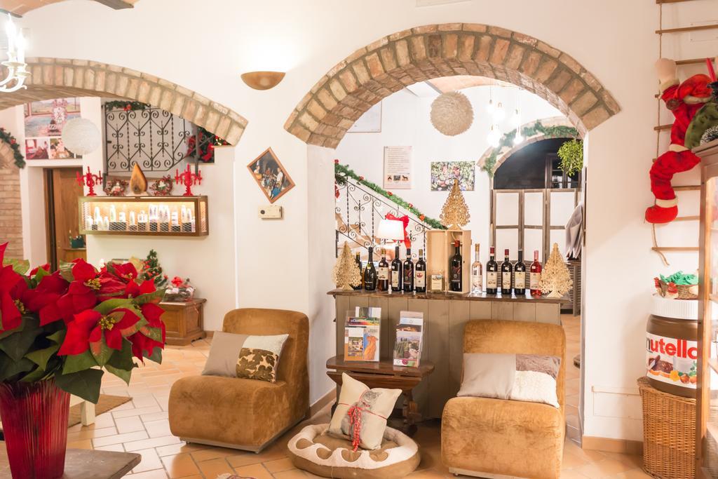 Agriturismo Palazzo Bandino - Wine Cellar, On Reservation Restaurant And Spa Βίλα Chianciano Terme Εξωτερικό φωτογραφία